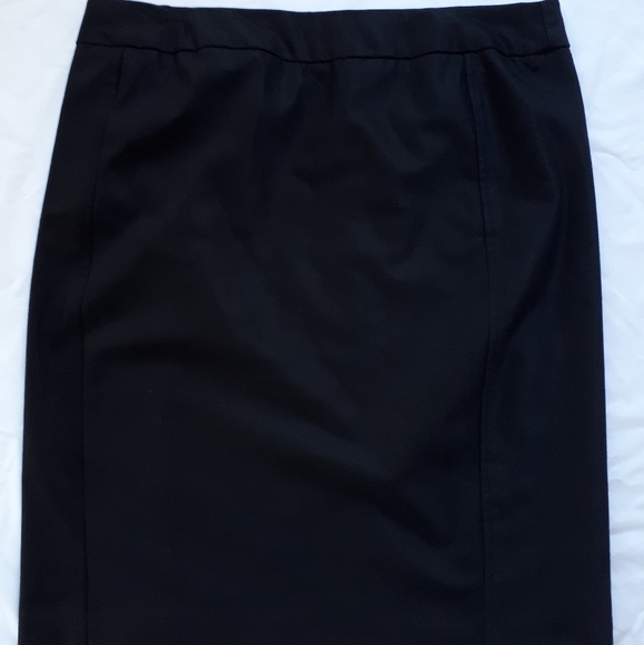 Cleo Black Pencil Skirt - Picture 2 of 3